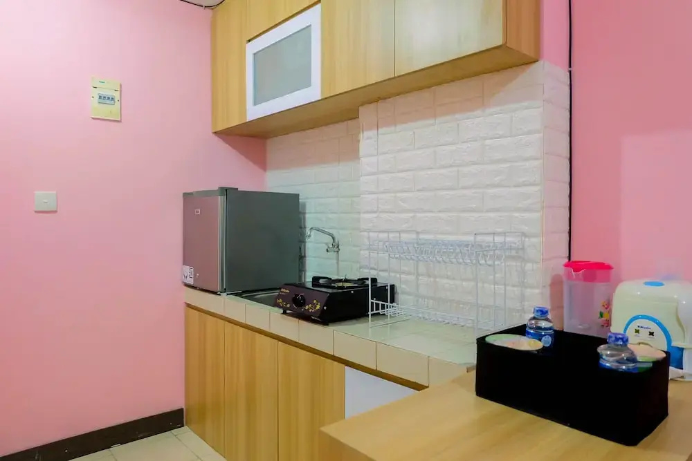 Homey and Stylist 1BR Gading Icon Apartment