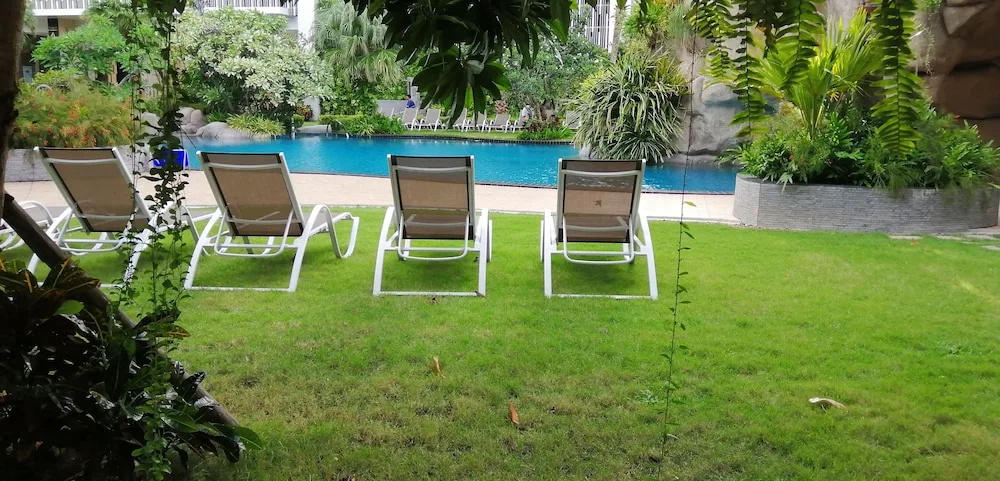 Riviera Pattaya Beach