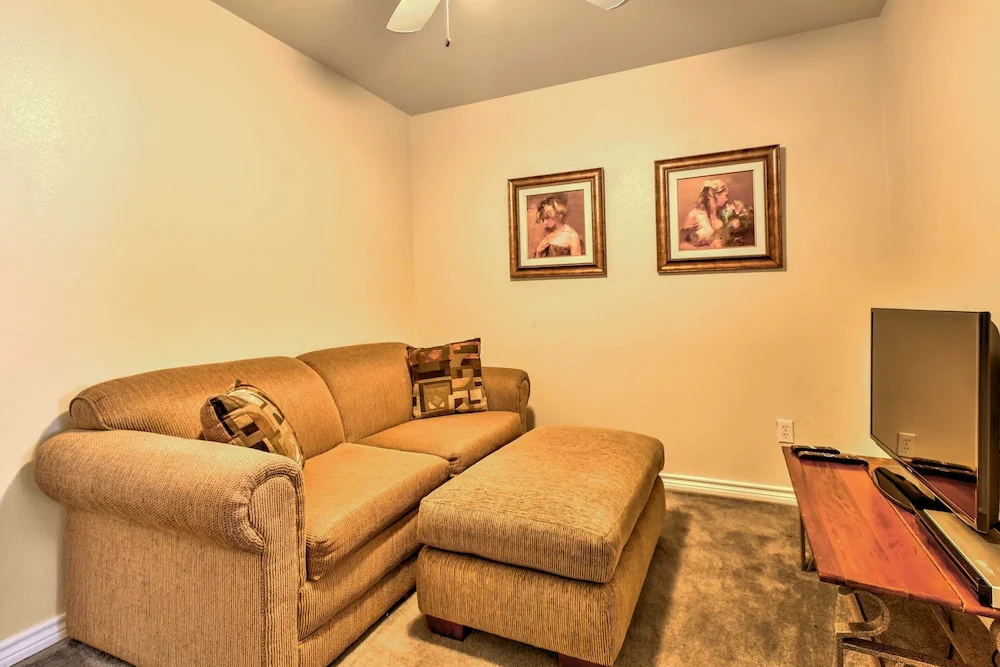 Waterfront Corpus Christi Townhome w/ Pool & Dock!