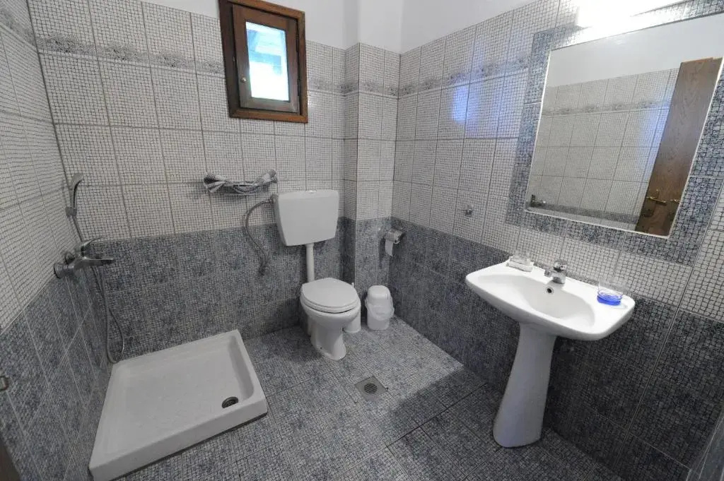 Thalassa Hotel