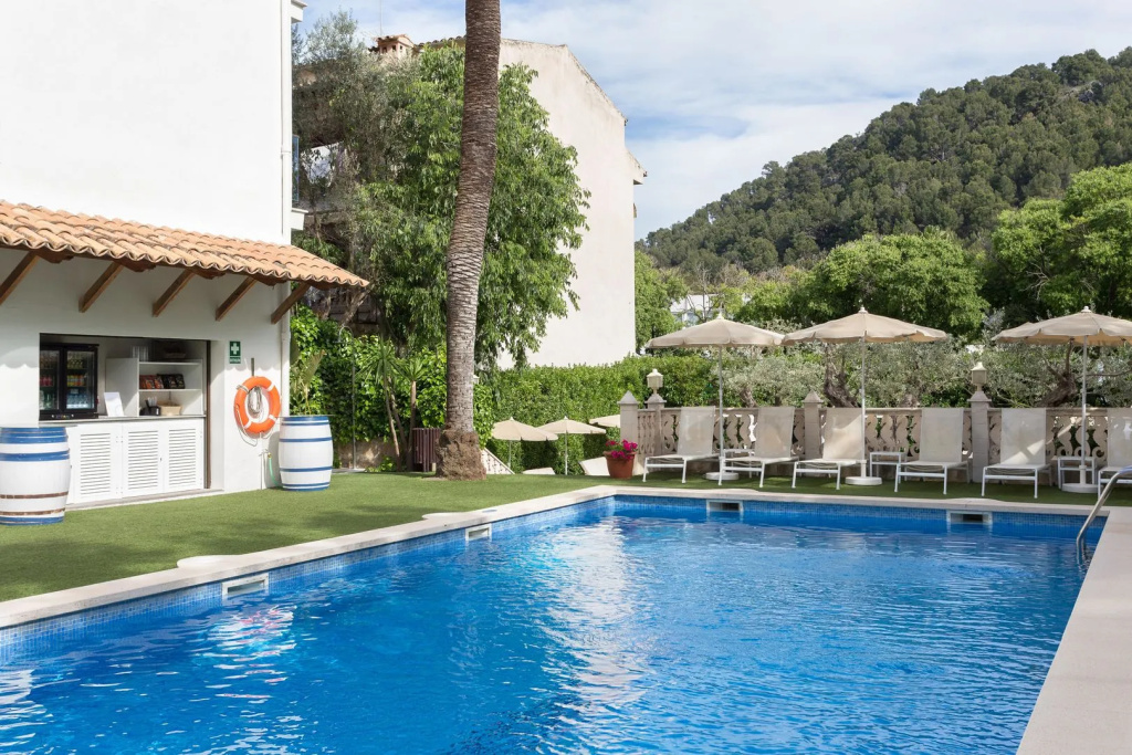 FERGUS Style Soller Beach