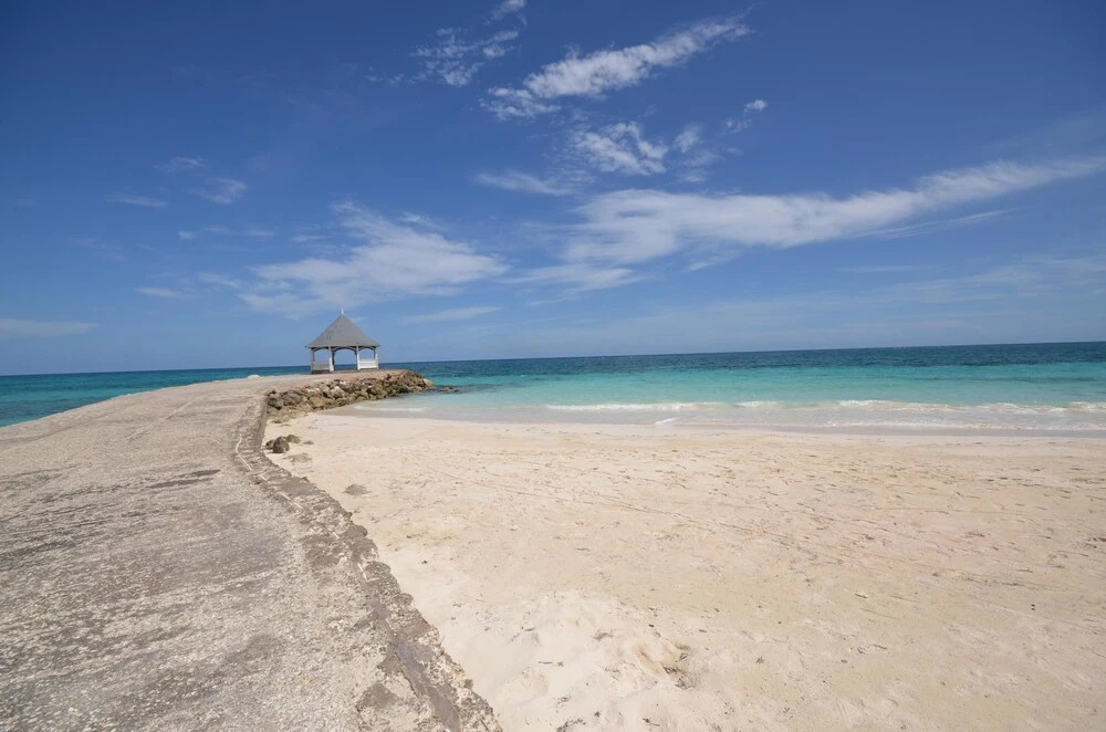 Azure Cove, Silver Sands. Jamaica Villas 5BR