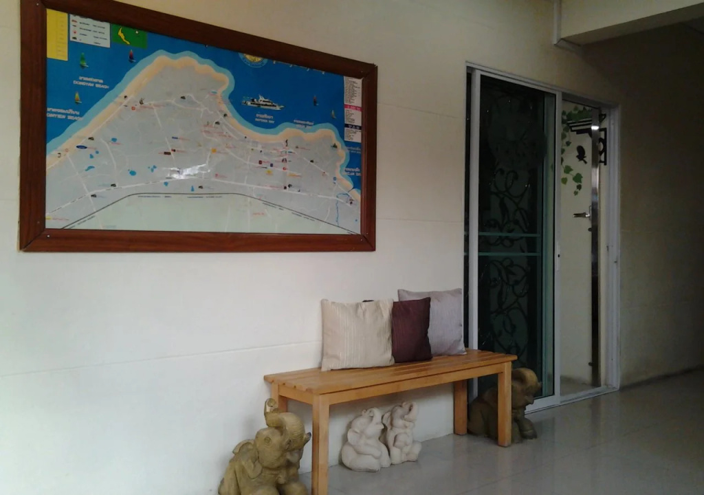 At.Center Guest House & Motorbike For Rent