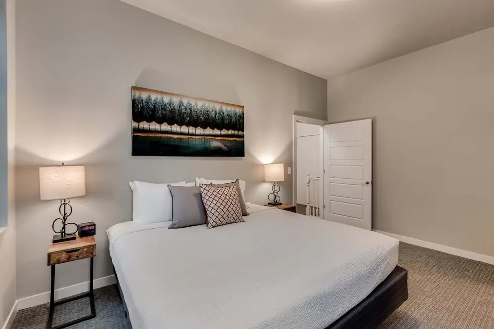 Stay Alfred at The James