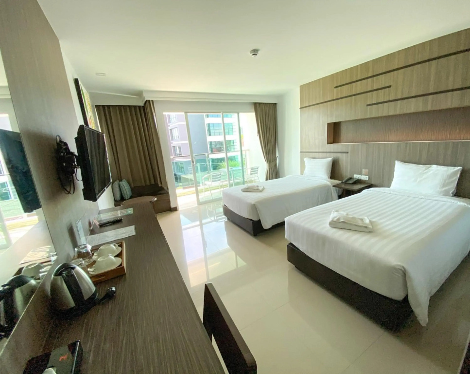 Vareena palace hotel