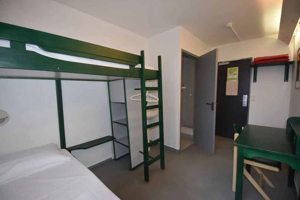 Auberge de Jeunesse HI Paris Le d\Artagnan