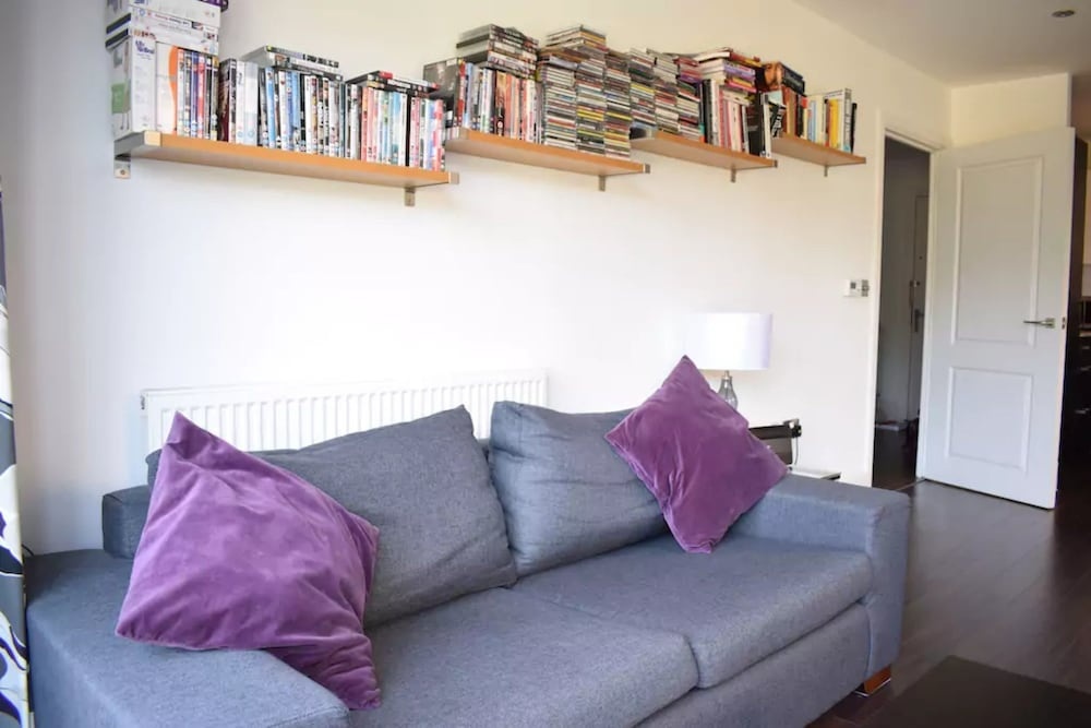 Modern 3 Bedroom Maisonette