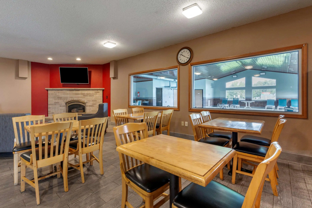 Quality Inn Redgranite