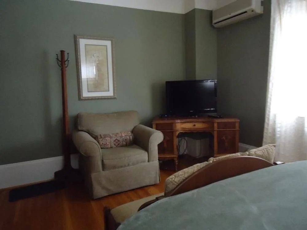 Parker House Suites