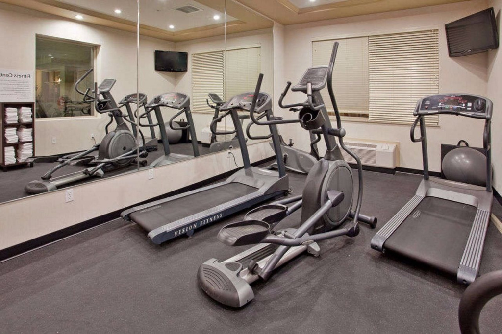 Holiday Inn Hotel and Suites-Kamloops by IHG