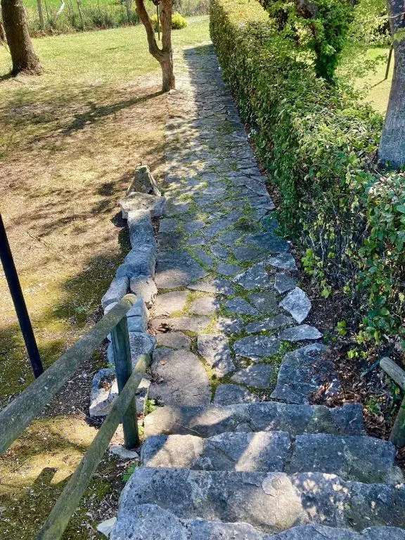 S214 - Sirolo, Trilocale Con Giardino in Zona Tranquilla