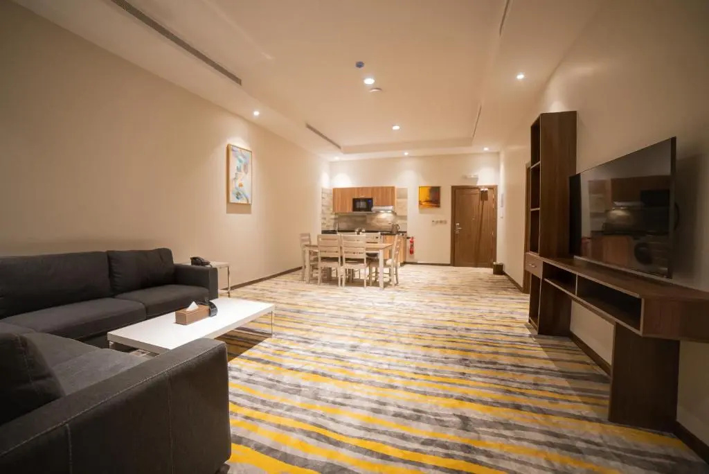 DiYar Home Hotel