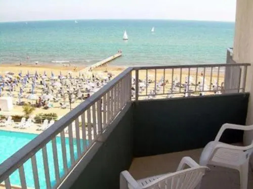 Hotel Condor