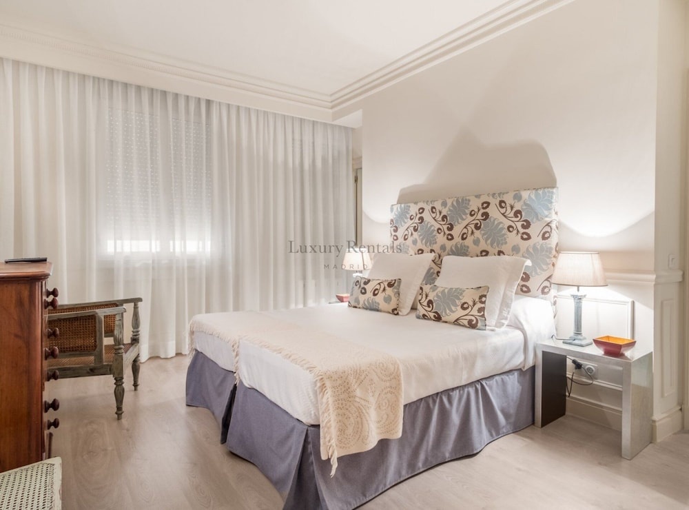 3 Bedrooms for 5 pax in Salamanca ( Padilla III )