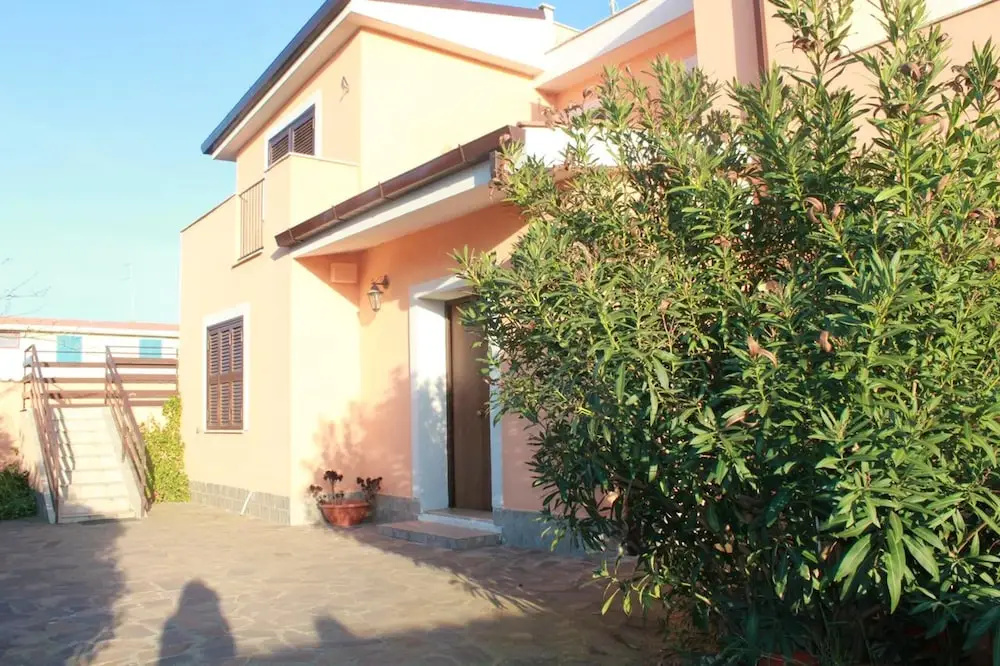 Apartment With 2 Bedrooms in Fiumicino, With Furnished Garden and Wifi Near the Beach