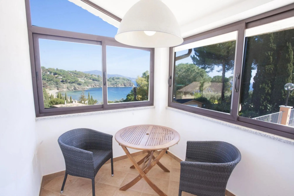 Villetta I Limoni in an elegant estate just a few steps from the beach of Straccoligno-VILLINO I LIMONI