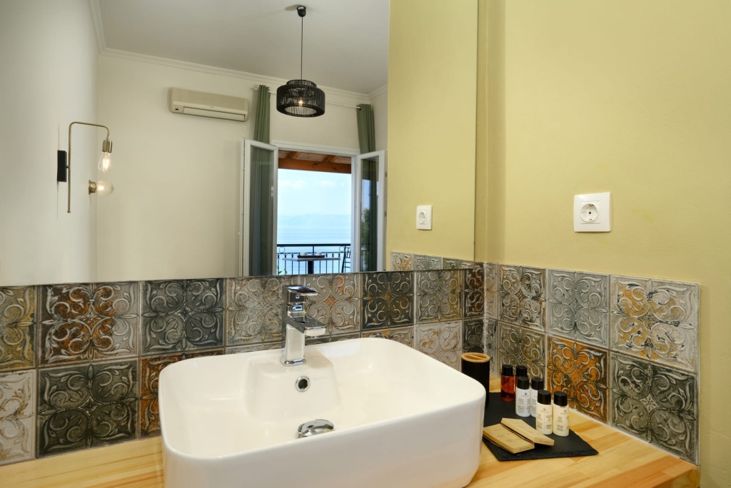 9 Muses Seaview Studios Corfu | Adults Only
