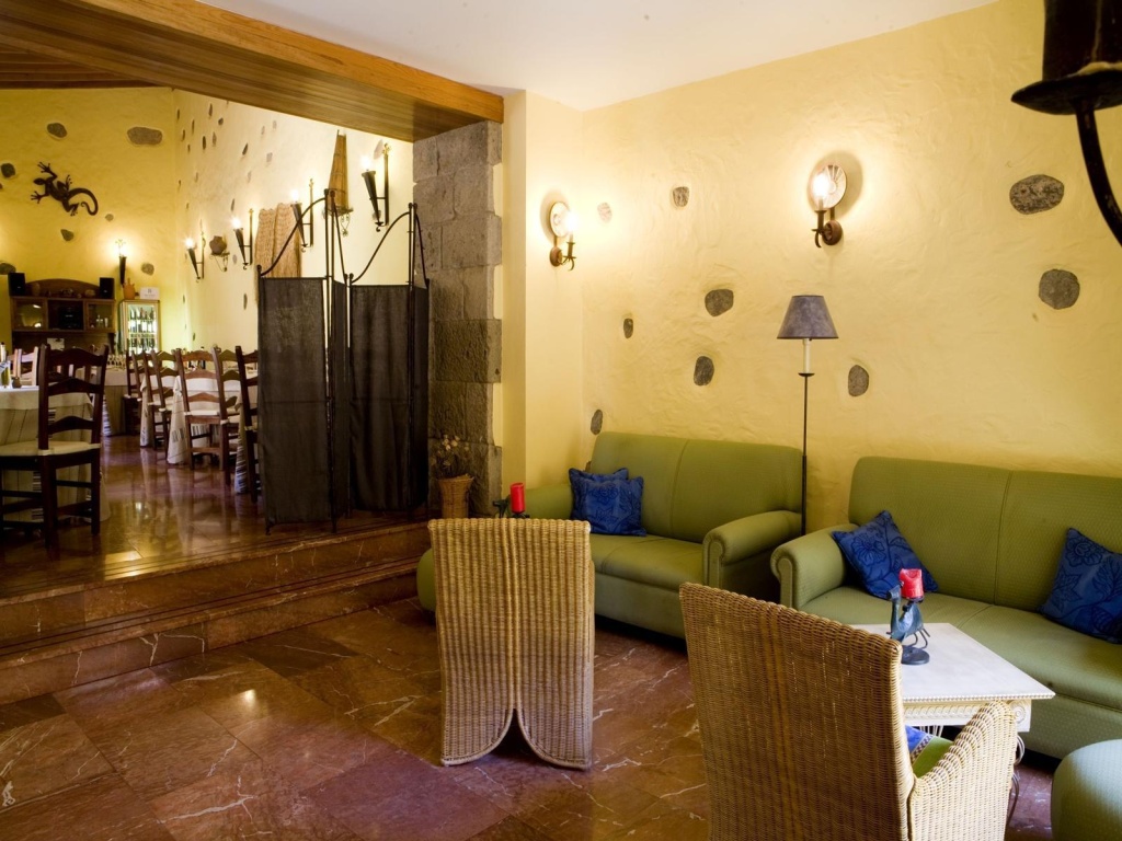 Отель Rural Casa de los Camellos