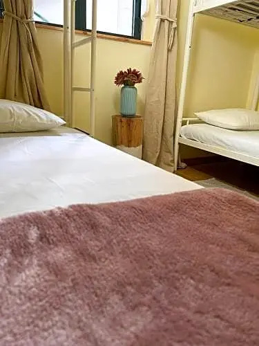 Teodora Accommodation Hostel & Suits
