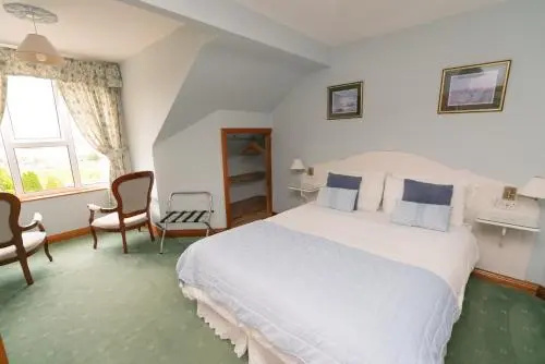 The Arches Country House