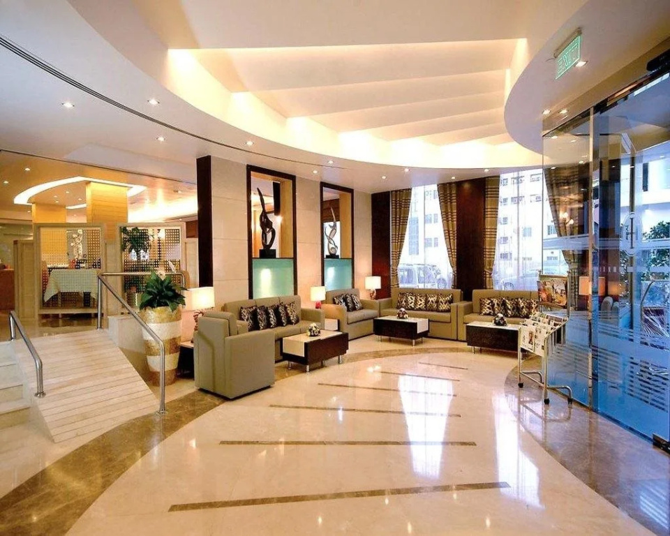 Landmark Riqqa Hotel