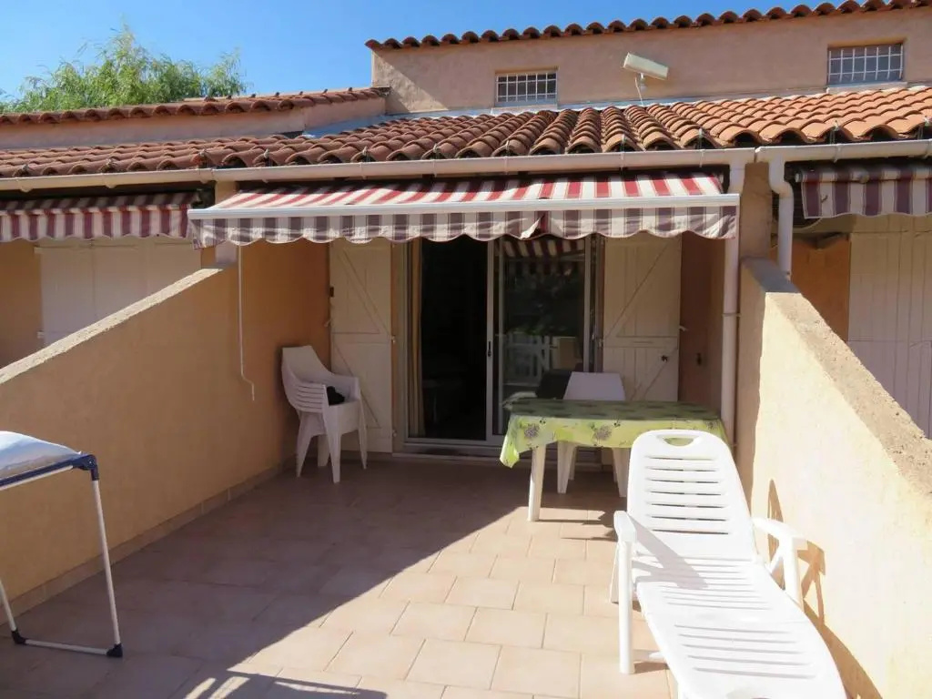 Maison Le Lavandou, 2 pièces, 6 personnes - FR-1-610-55