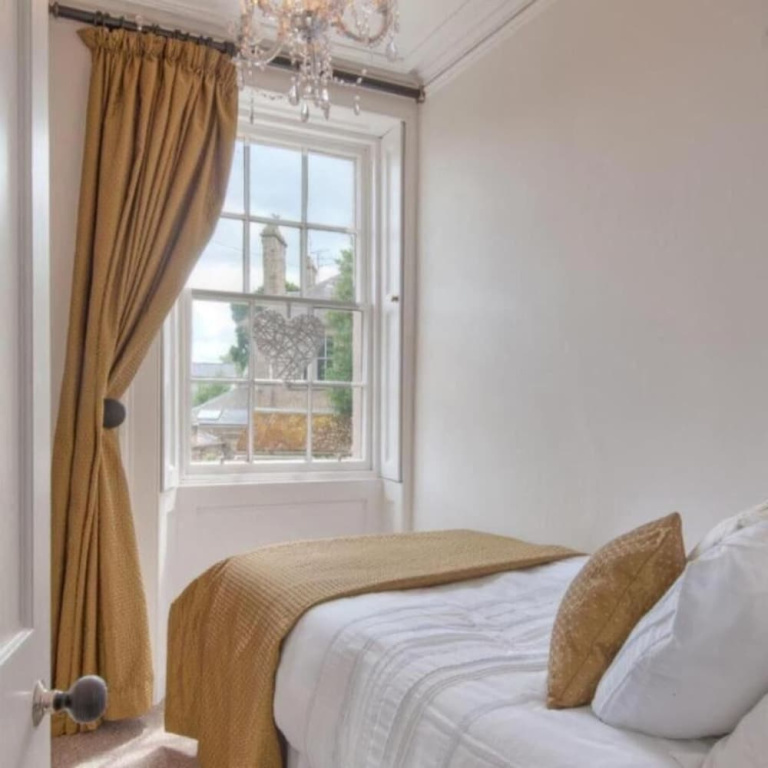 3 Bed Cottage