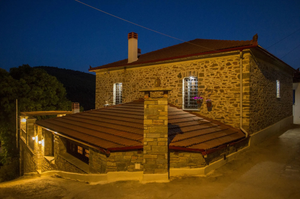 Thalia Traditional Guest House
