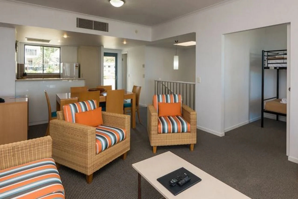 Swell Resort Burleigh Heads