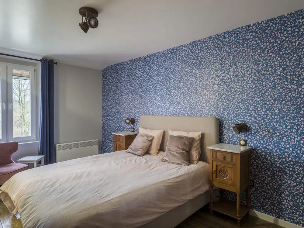 Jane Austen Lake Retreat
