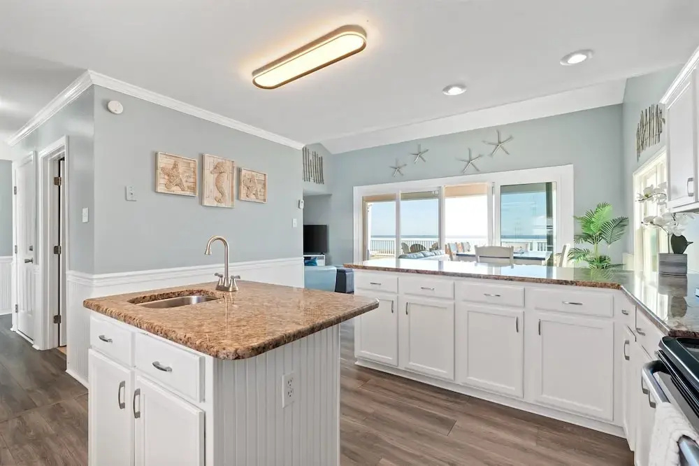 Easy Breezy - Waterfront And Wonderful! Private Pool - Pet Friendly! 3 Bedroom Home by RedAwning