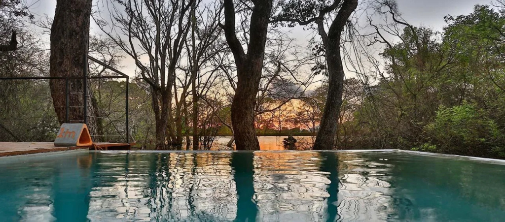 Kalundewa Retreat