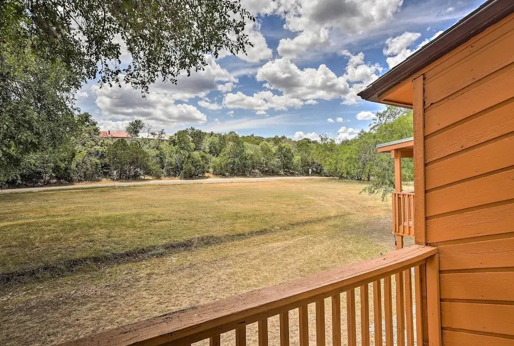 Wimberley Retreat w/ Grill < 2 Mi to Jacob's Well!