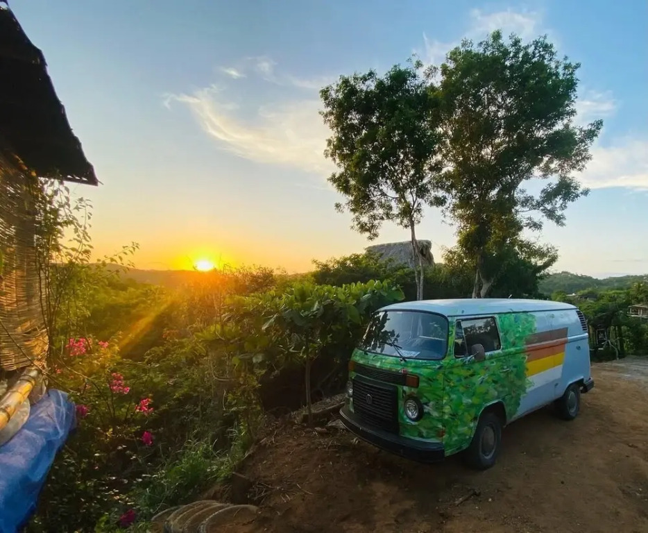 Bajo las Estrellas eco camp