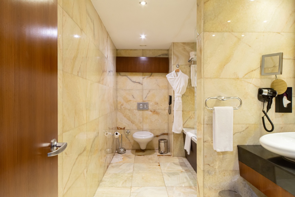 Crowne Plaza Istanbul Harbiye by IHG