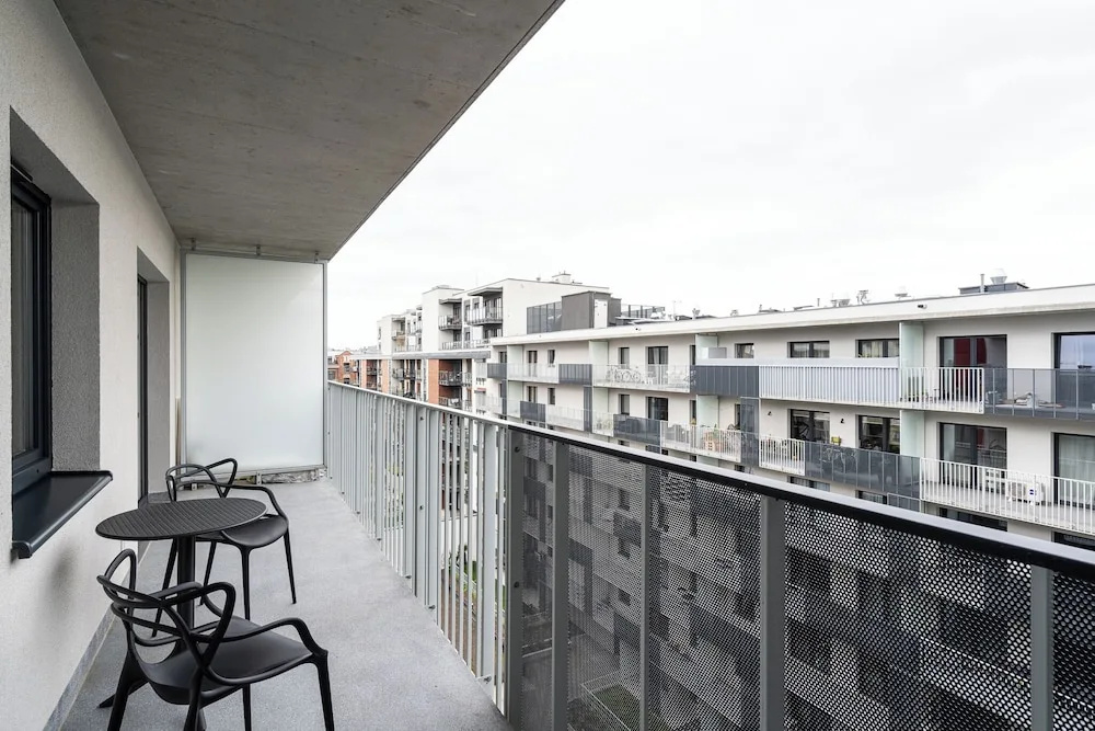 RentPlanet - Nowa Manufaktura