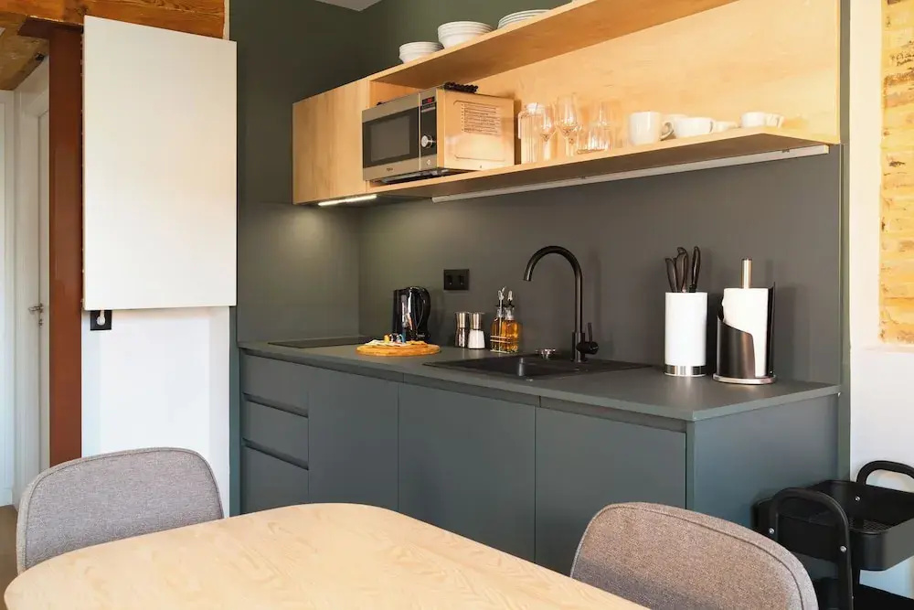 Limehome Pamplona Hilarión Eslava