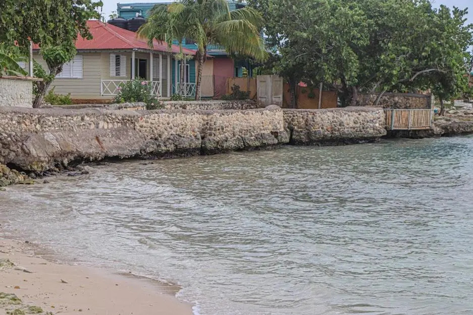 Little Bay Hideaway