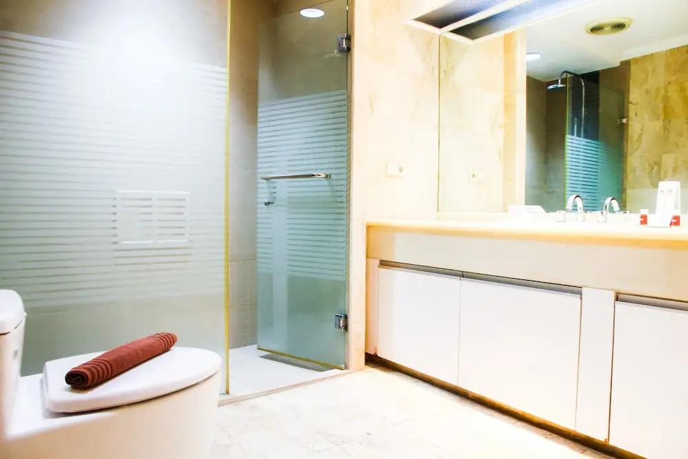 Best Spacious 3BR Park Royale Apartment
