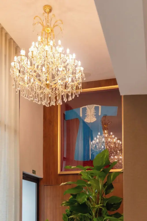 BRĂAT Hôtel
