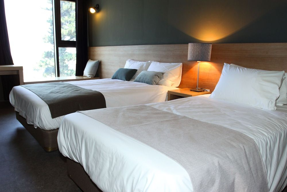 S Hotel