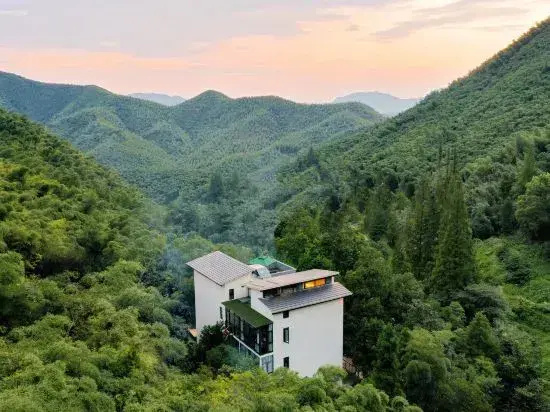 Yinlin · Moganshan Mid-Levels Beauty Hotel