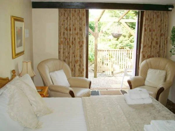 School Lodge Country Guesthouse