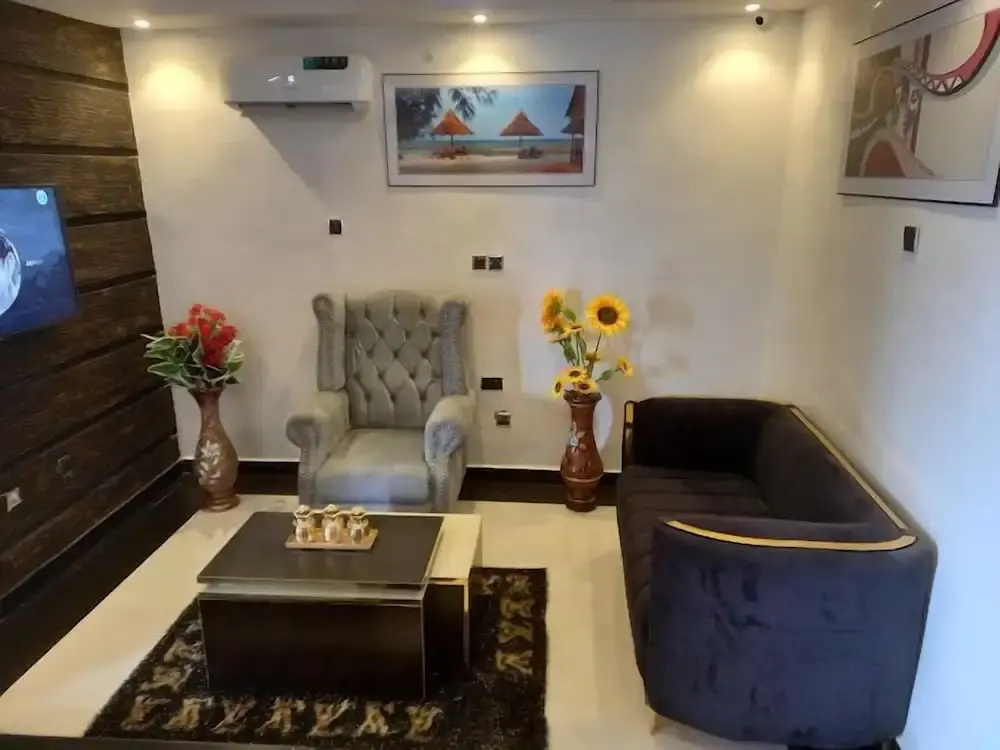Pefas Ville Hotel