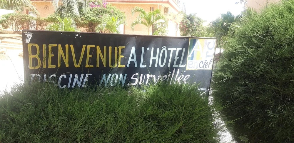 Hôtel Arc en Ciel