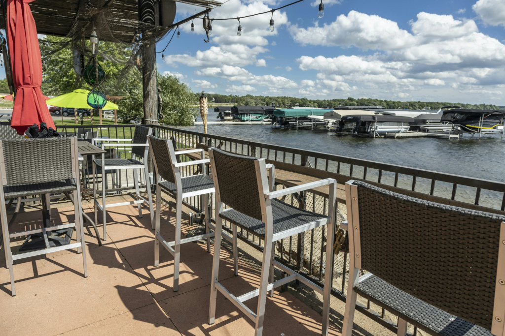Holiday Inn Detroit Lakes - Lakefront by IHG