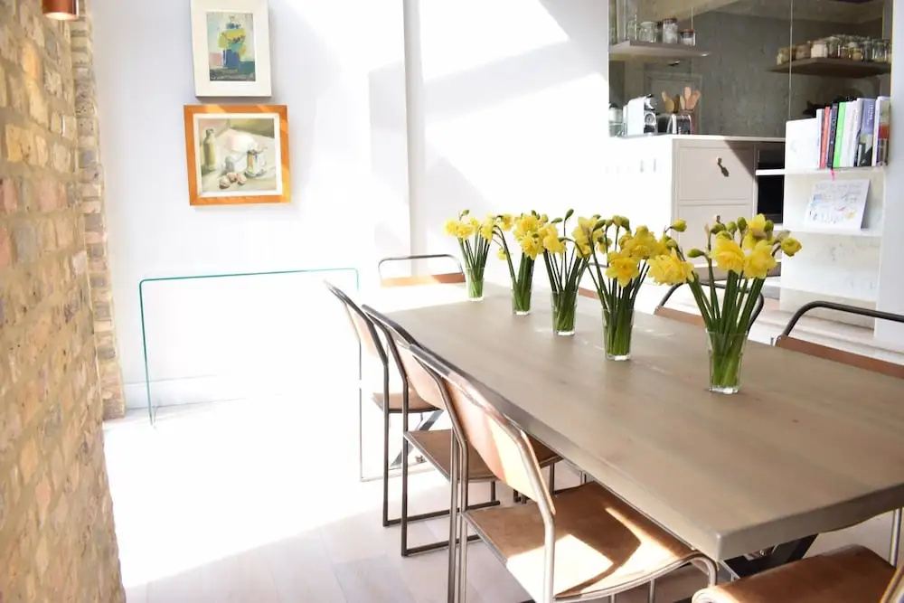 2 Bedroom Garden Flat By Kings Road
