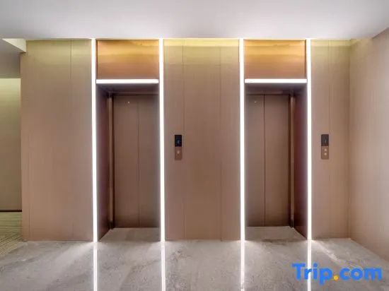 Lifeng Hotel (Wuyue Plaza Branch, Binhai New Area, Tianjin)