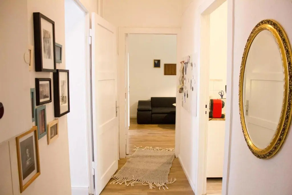 Central , 3 Rooms in Frankfurter Tor