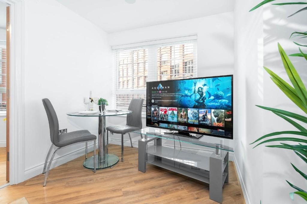 HAUS - Brand New Luxury Apartment - City Centre - Exceptional
